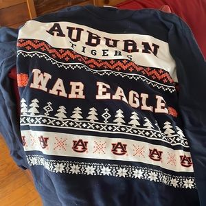 Auburn Tigers Christmas Sweatshirt Men’s Medium